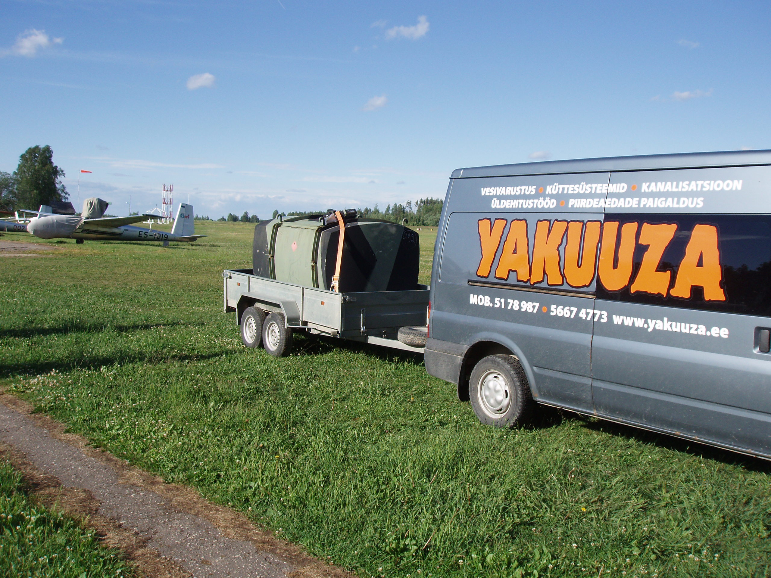 YakuuzaMan tõi 2000 l bensujaama