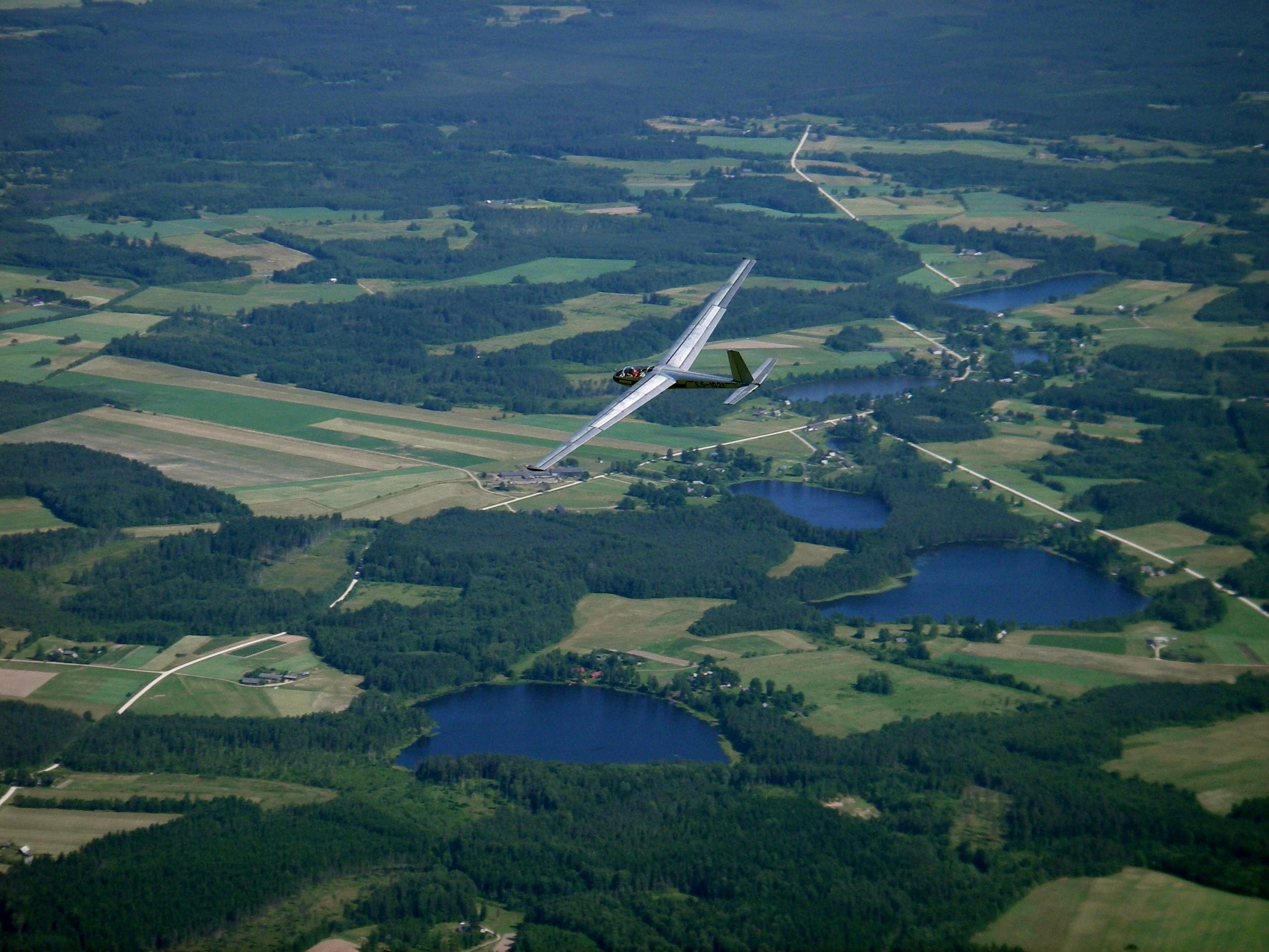 blanik järvede kohal