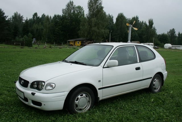 Päramootoriga auto