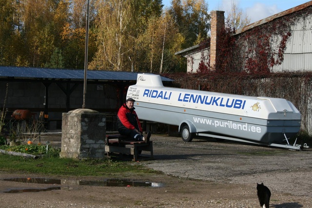 Klubiülem juhtis vägesid distantsilt